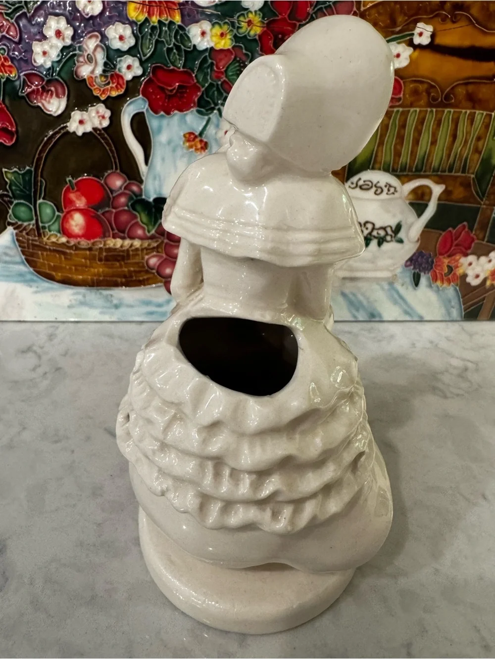 Vintage 1940s-50s Japan White Ceramic Bonnet Girl Planter Vase Figurine - Picture 3 of 6